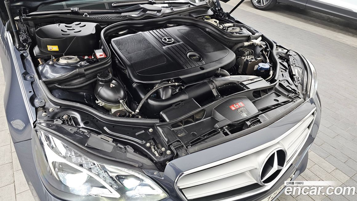 Mercedes-Benz E-Class 2014
