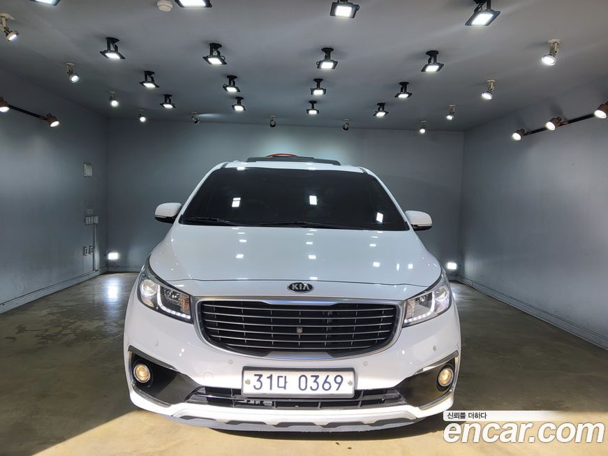 Kia Canival 2016