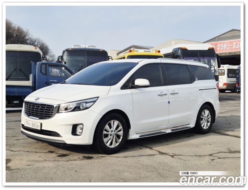 Kia Canival 2015