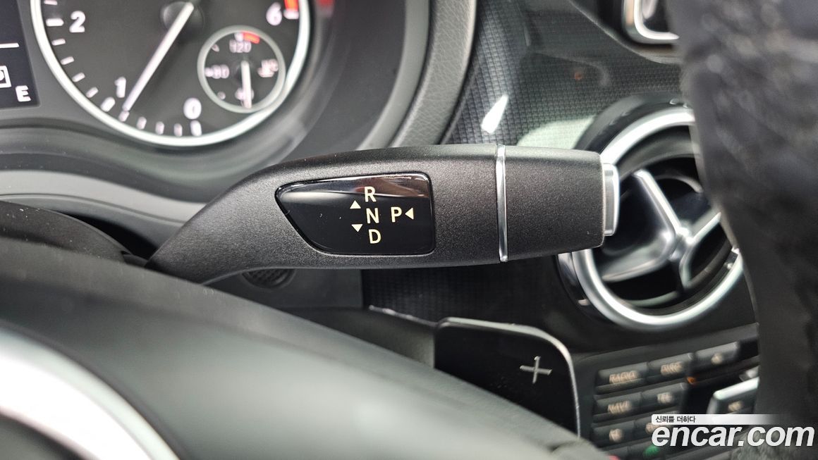 Mercedes-Benz B-Class 2015