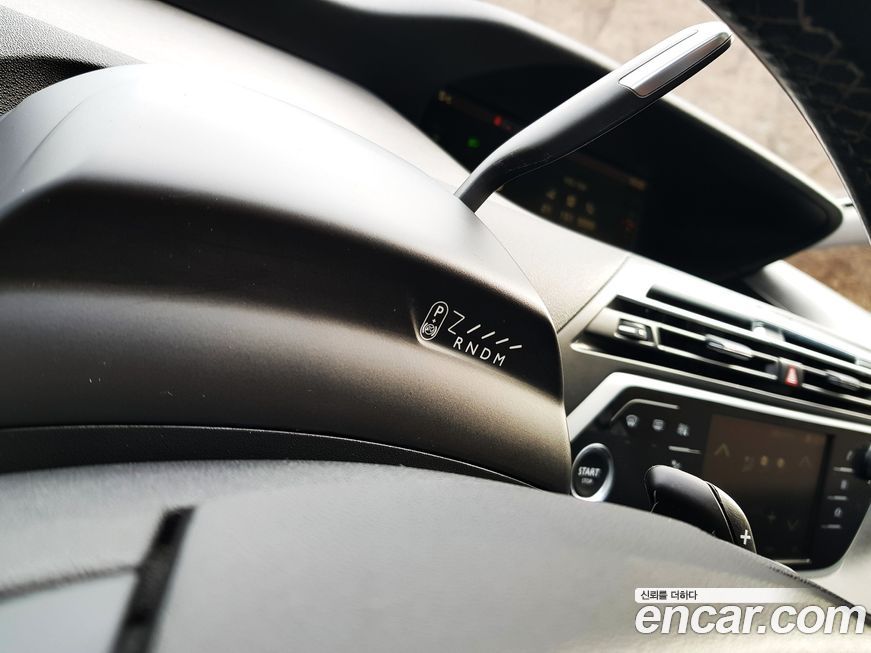 Citroen-DS C4 Picasso 2019