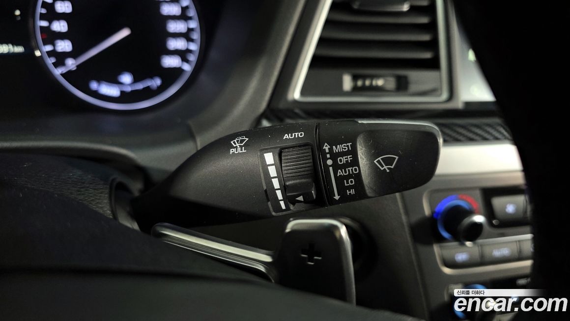 Hyundai Genesis 2016