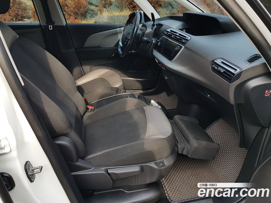 Citroen-DS C4 Picasso 2019