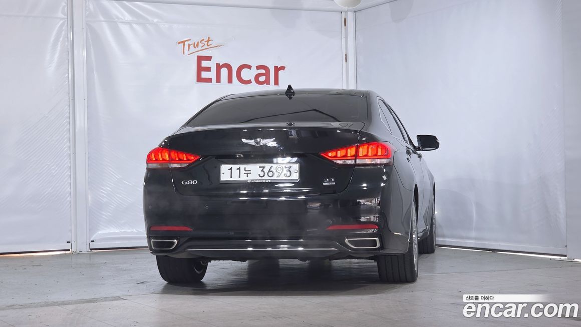 Hyundai Genesis 2016