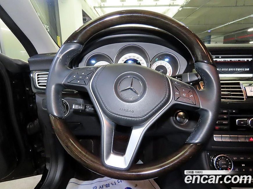 Mercedes-Benz CLS-Class 2013