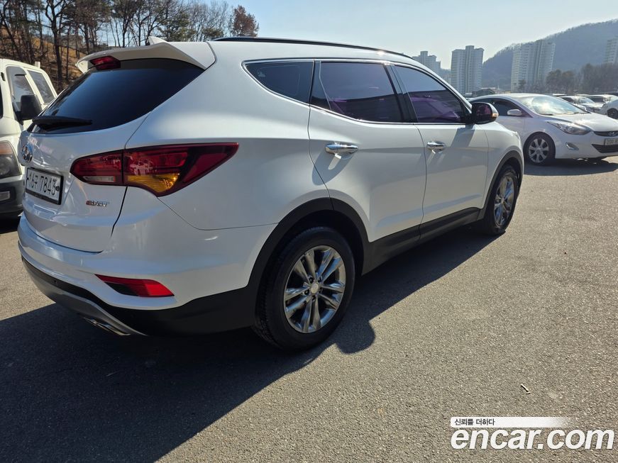 Hyundai Santafe 2016