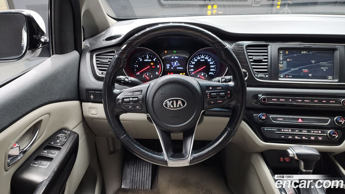 Kia Canival 2019