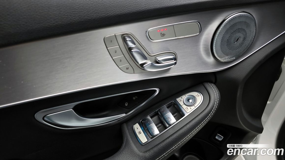 Mercedes-Benz C-Class 2017