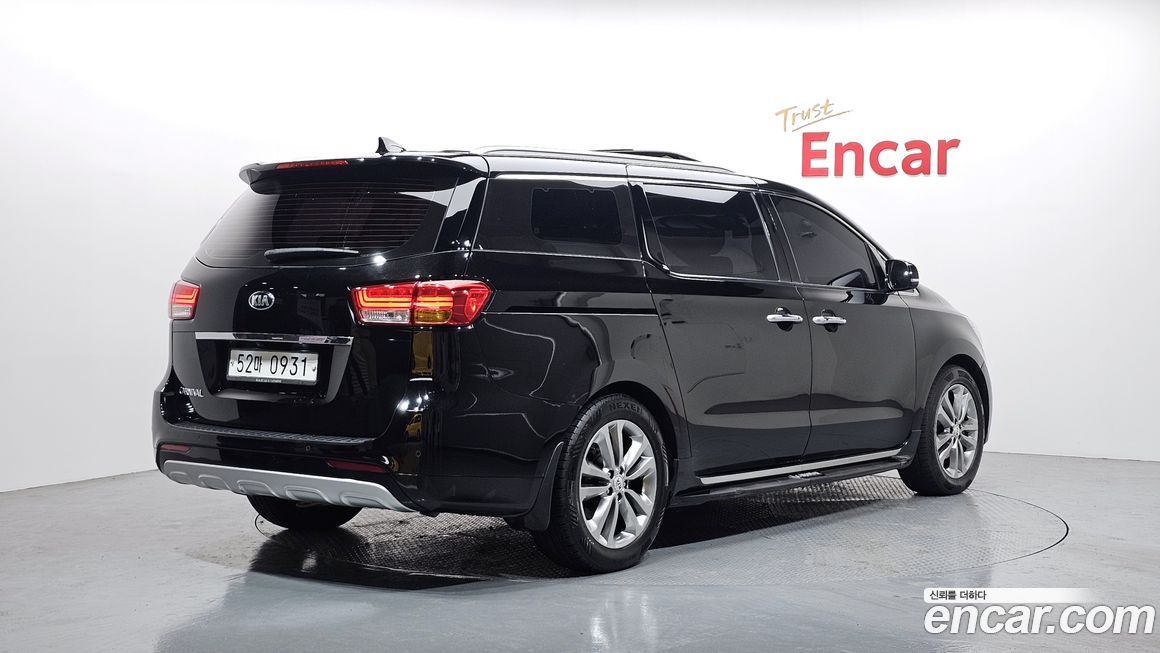 Kia Canival 2016