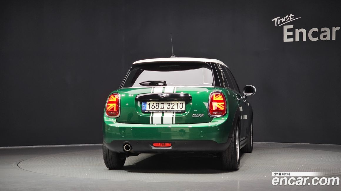 Mini Cooper 2021