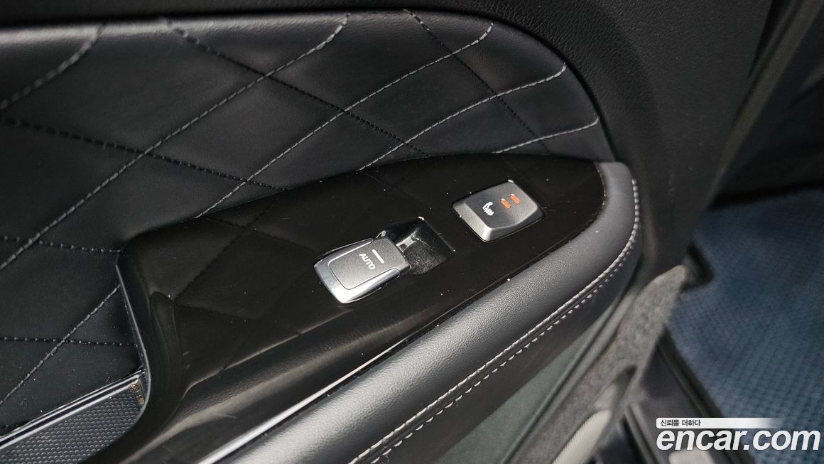 KG_Mobility_Ssangyong Rexton 2018