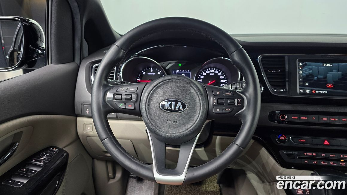 Kia Canival 2018