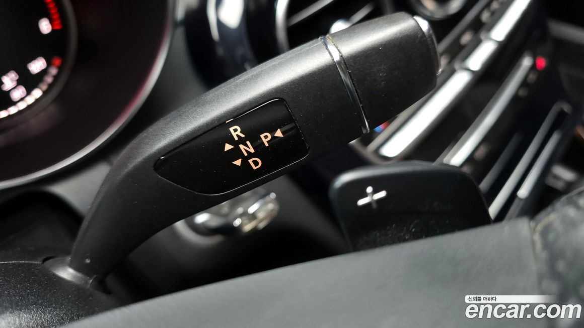 Mercedes-Benz C-Class 2017