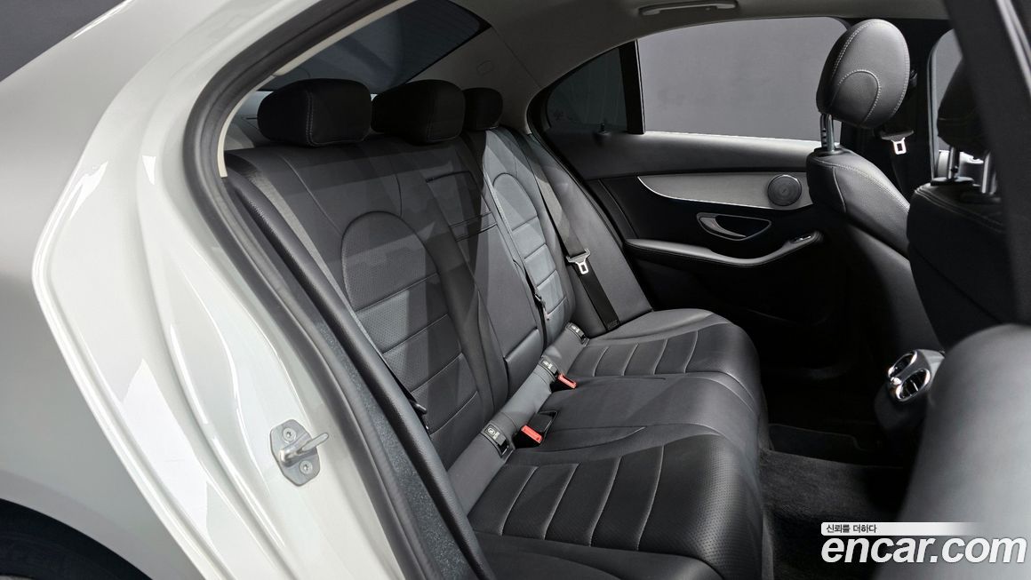 Mercedes-Benz C-Class 2017