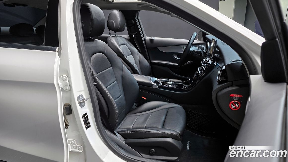 Mercedes-Benz C-Class 2017