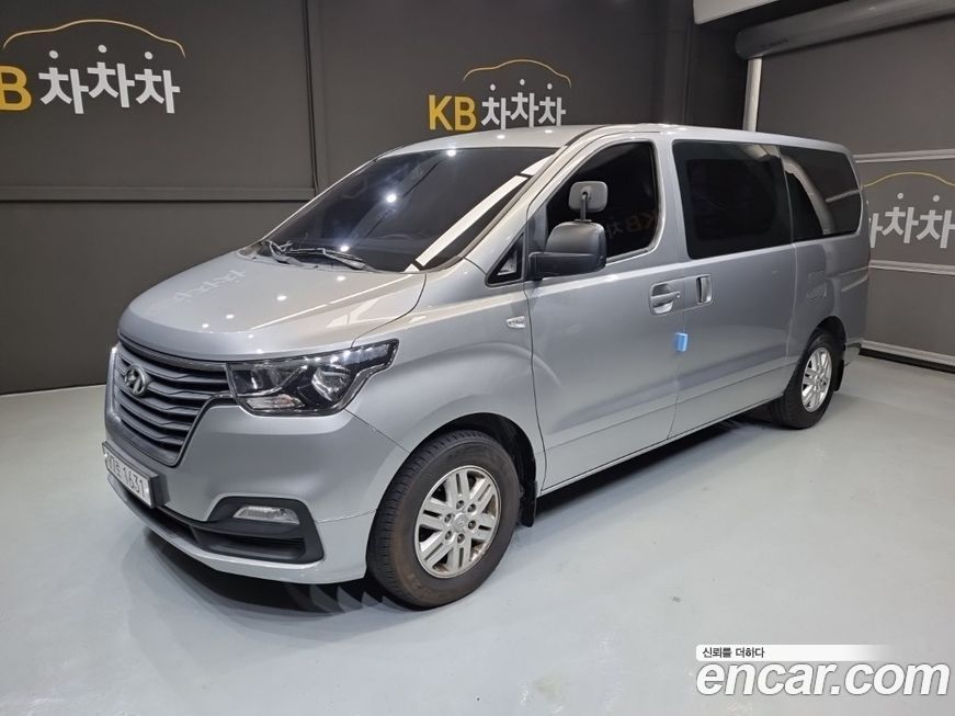 Hyundai Starex 2019