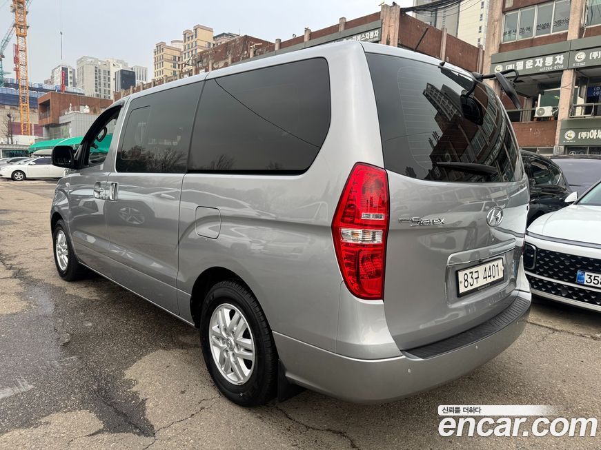 Hyundai Starex 2020