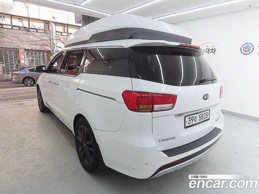 Kia Canival 2017