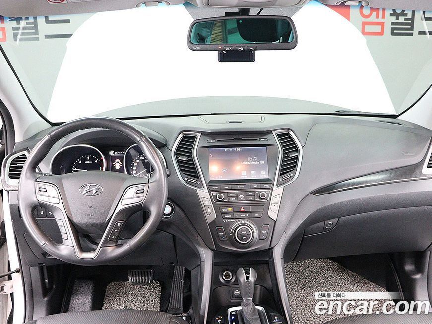 Hyundai Santafe 2016