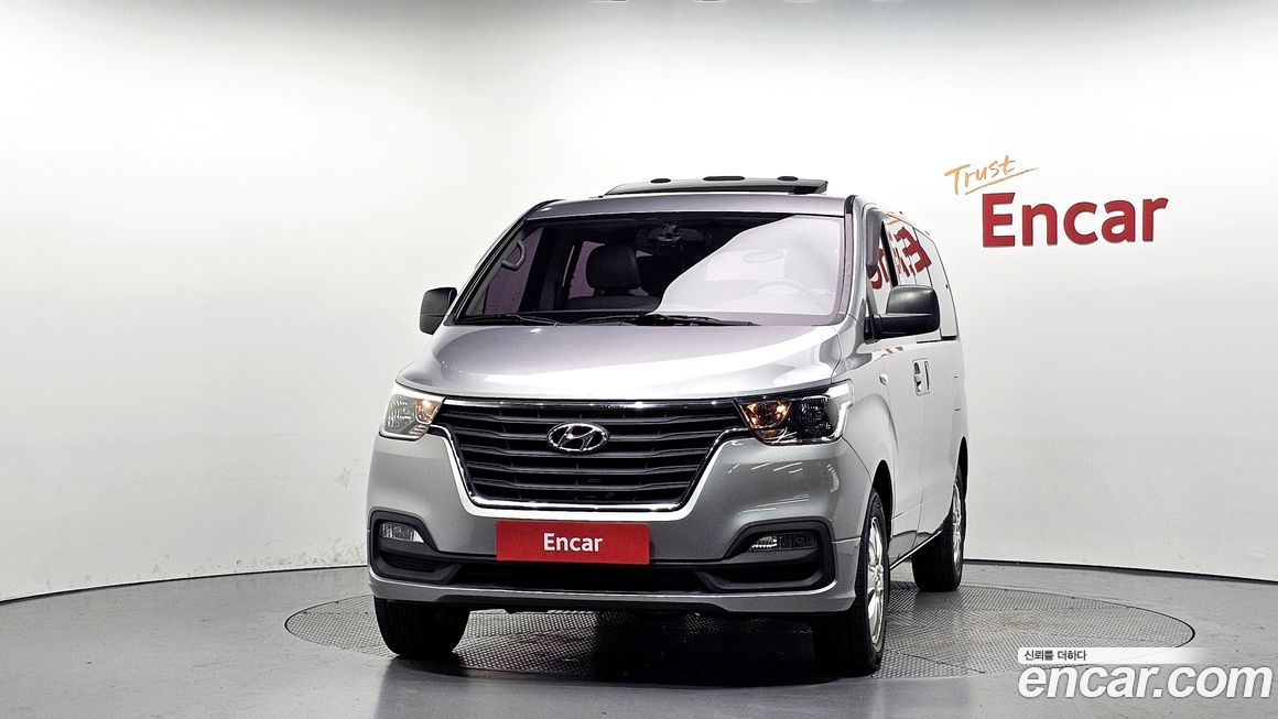 Hyundai Starex 2019