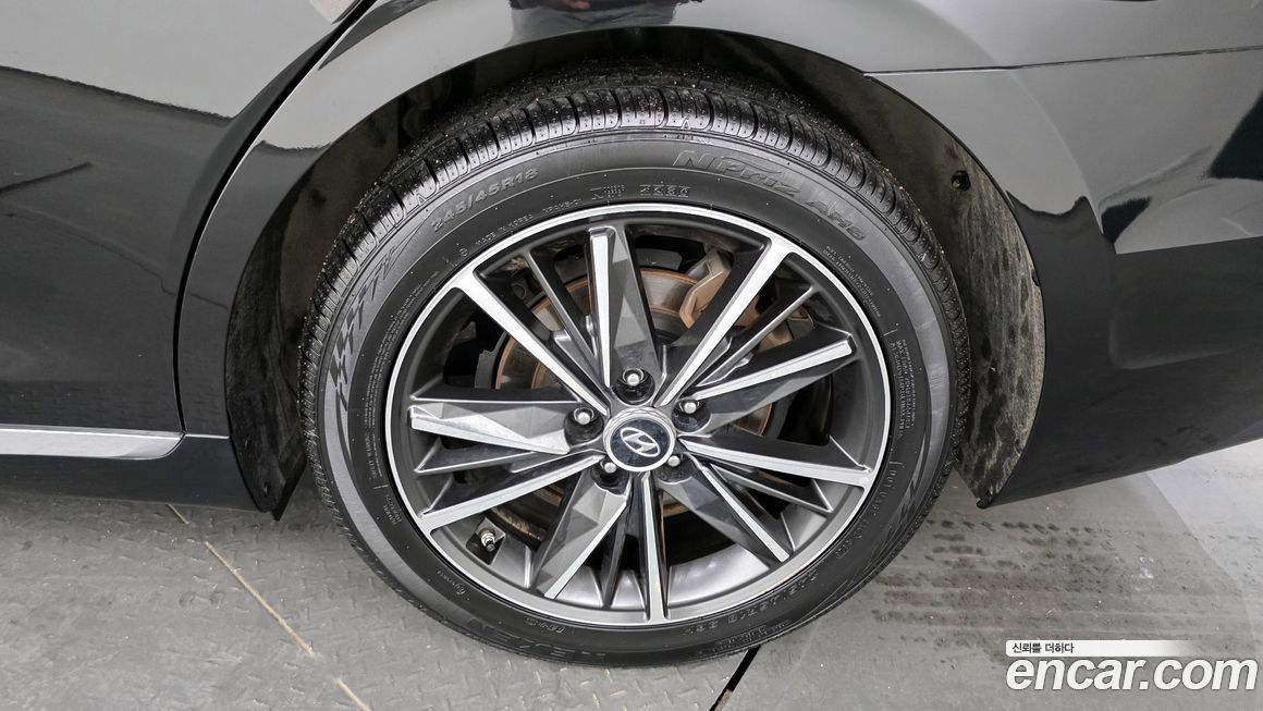 Hyundai Grandeur 2021