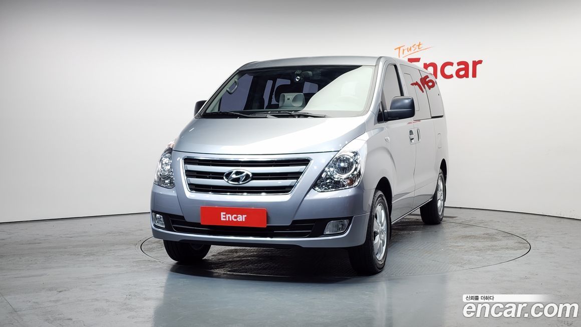 Hyundai Starex 2018