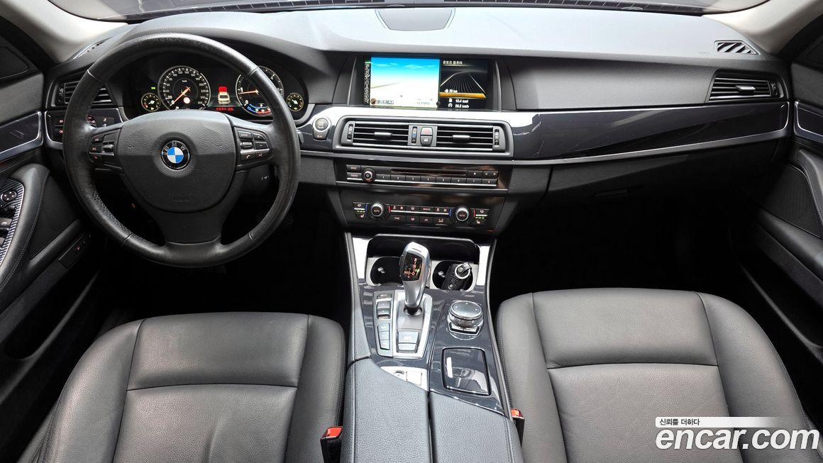 BMW 5-Series 2016