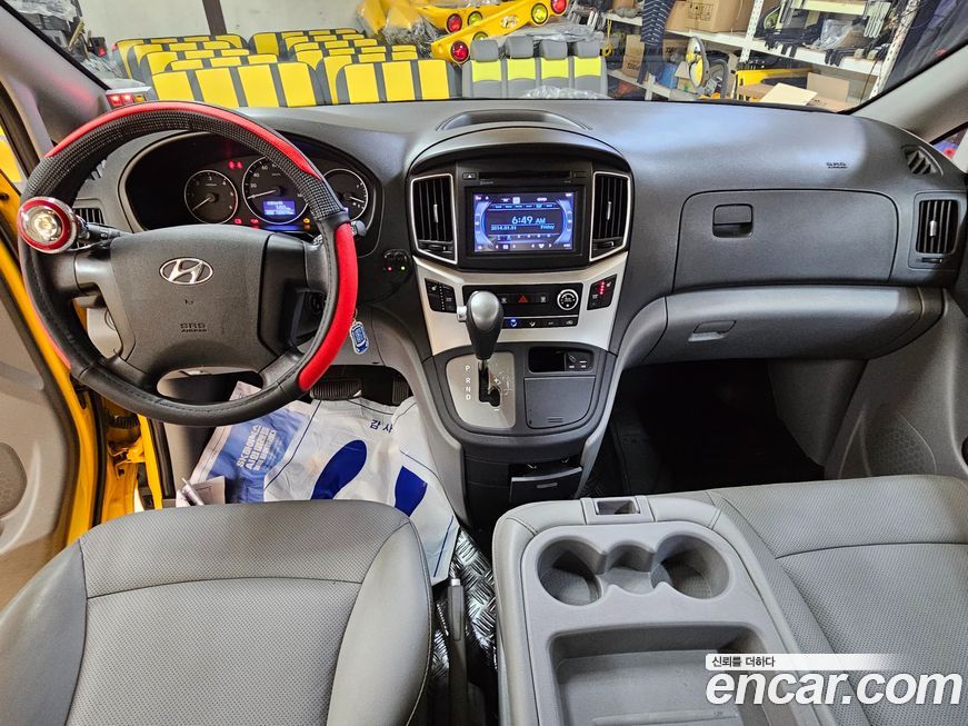 Hyundai Starex 2019