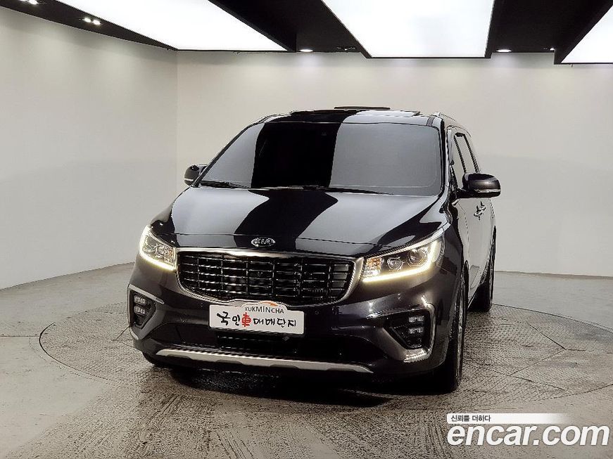 Kia Canival 2019
