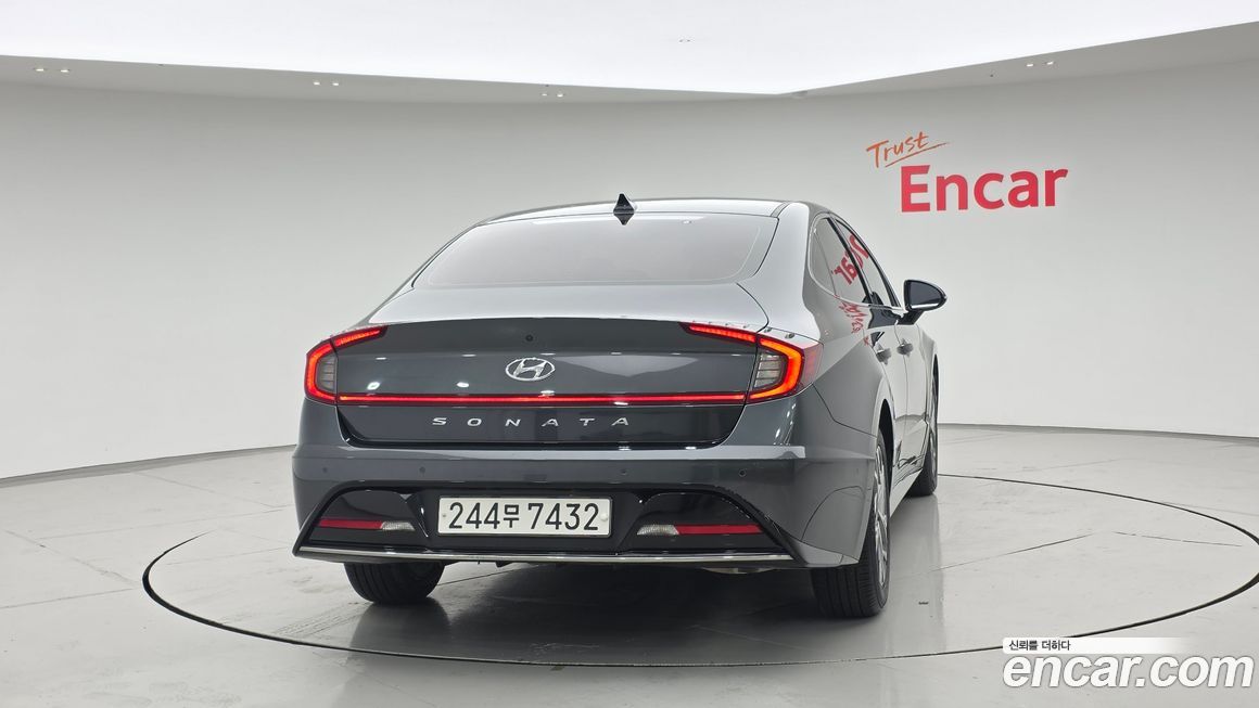 Hyundai Sonata 2022