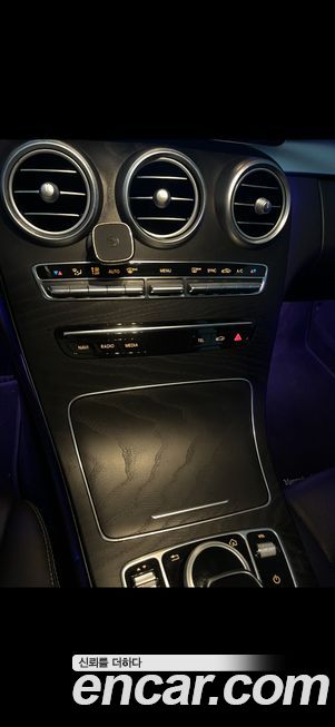 Mercedes-Benz C-Class 2019