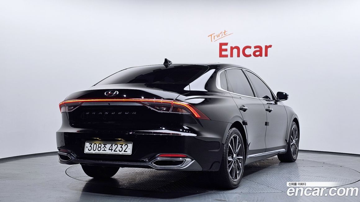 Hyundai Grandeur 2021