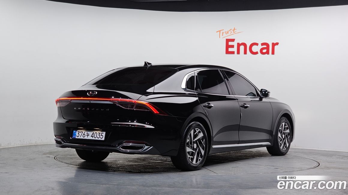 Hyundai Grandeur 2021