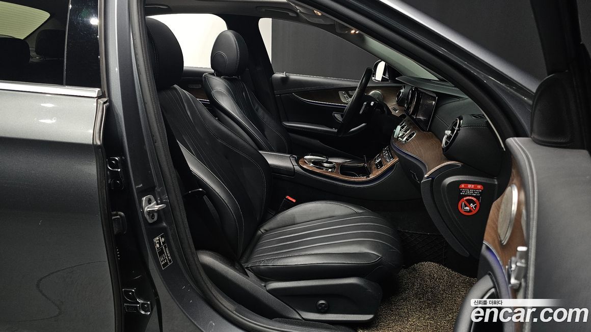 Mercedes-Benz E-Class 2018