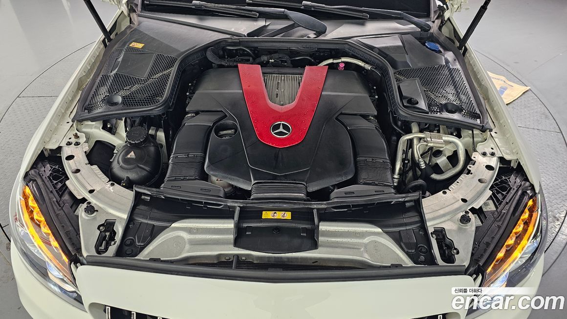 Mercedes-Benz C-Class 2016