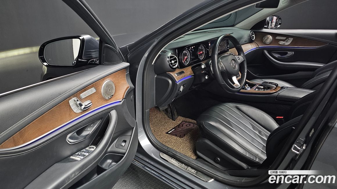 Mercedes-Benz E-Class 2018