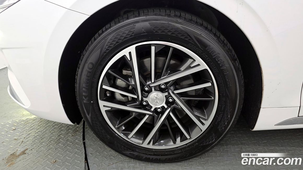 Hyundai Grandeur 2021