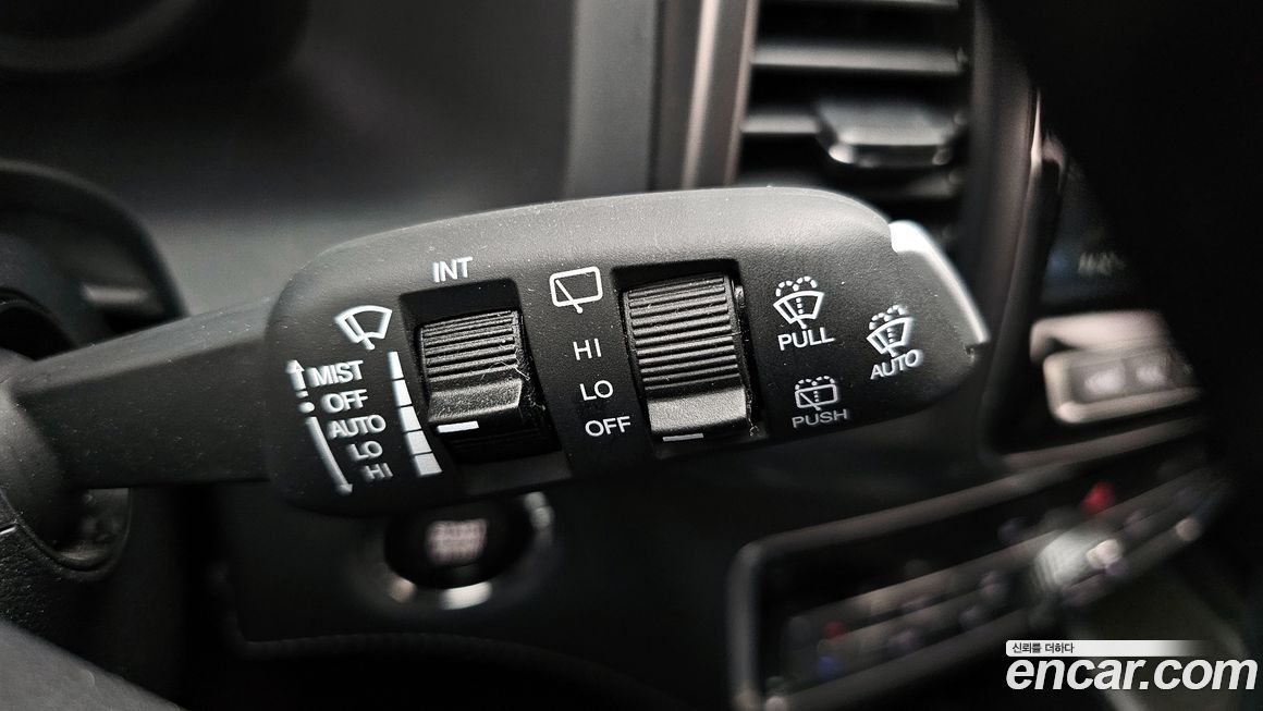 KG_Mobility_Ssangyong Rexton 2020