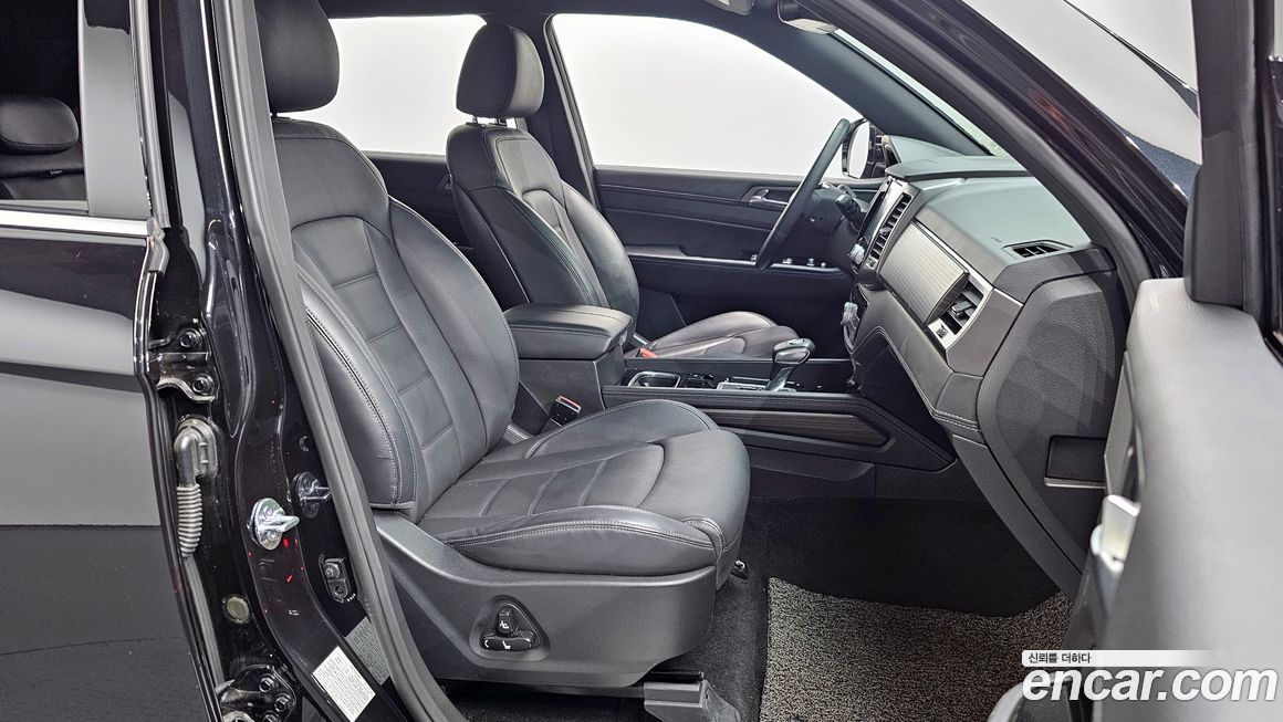 KG_Mobility_Ssangyong Rexton 2020