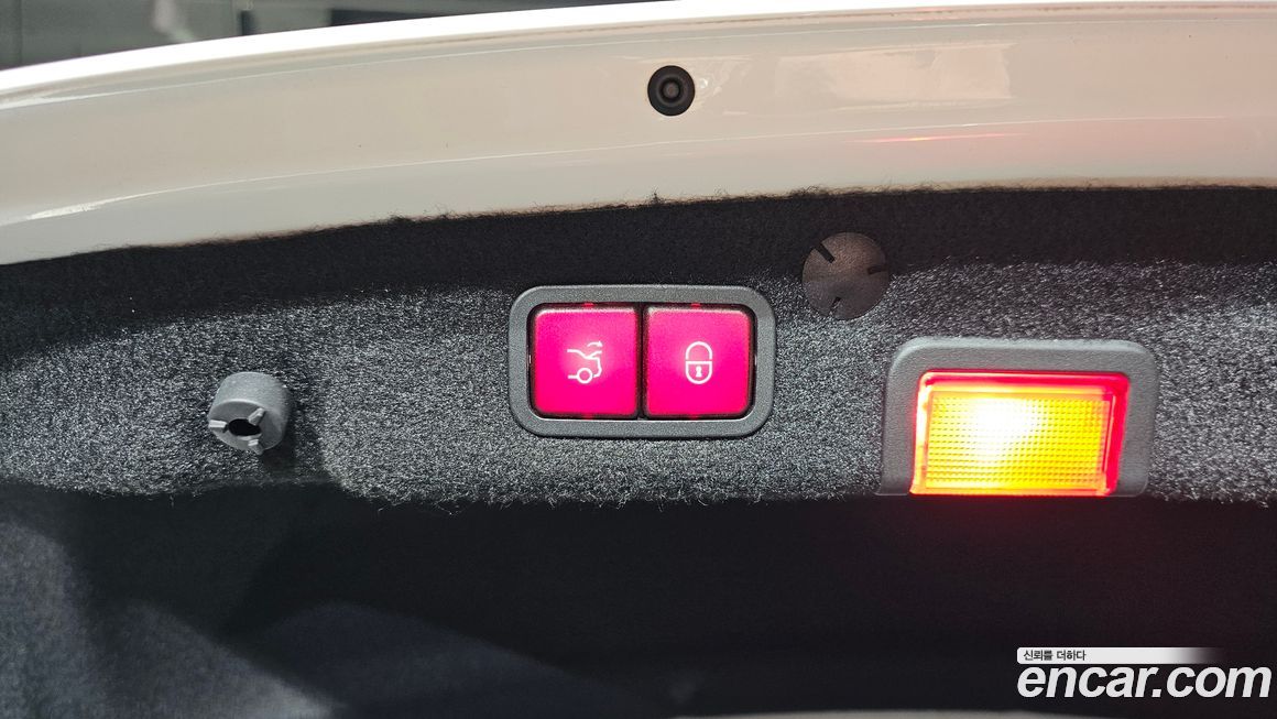 Mercedes-Benz C-Class 2016