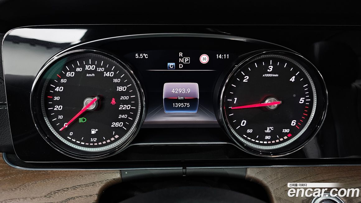 Mercedes-Benz E-Class 2018