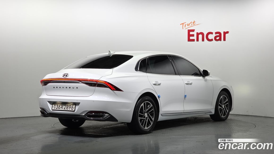 Hyundai Grandeur 2021