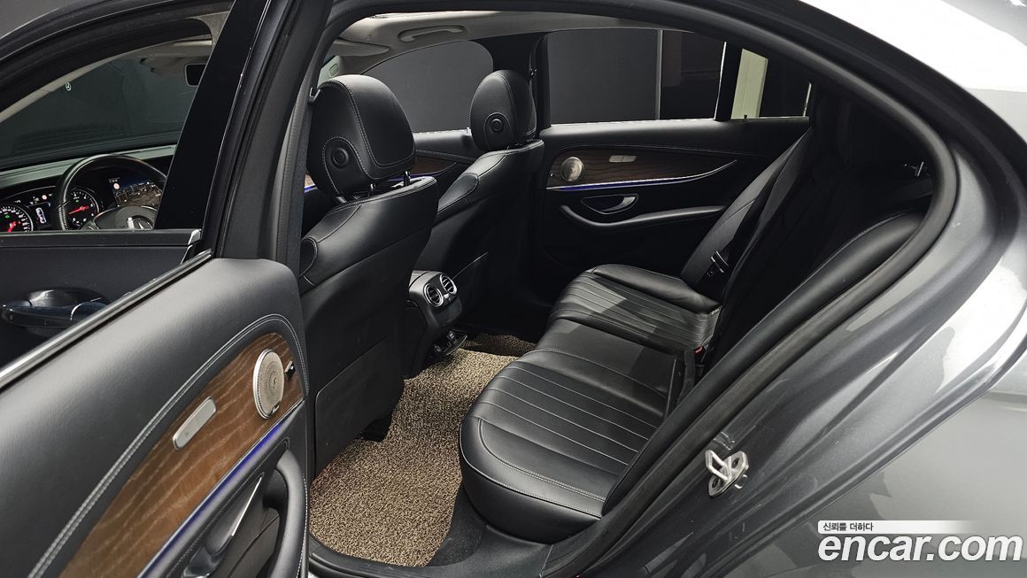 Mercedes-Benz E-Class 2018