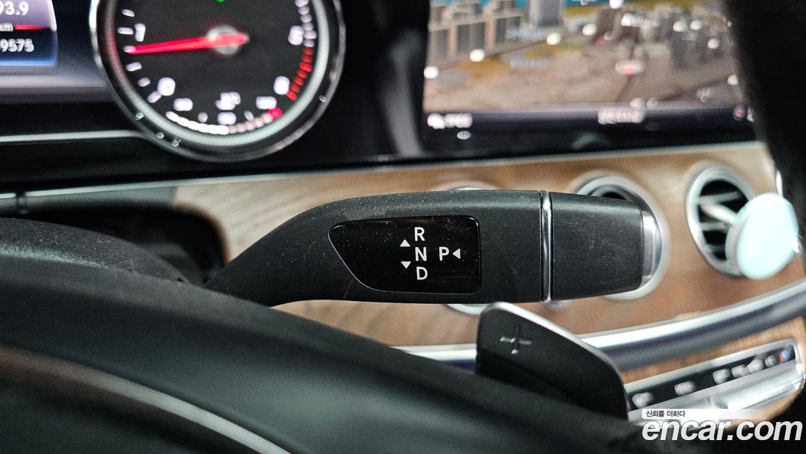 Mercedes-Benz E-Class 2018