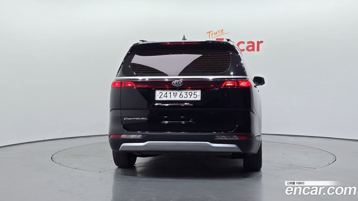 Kia Canival 2021