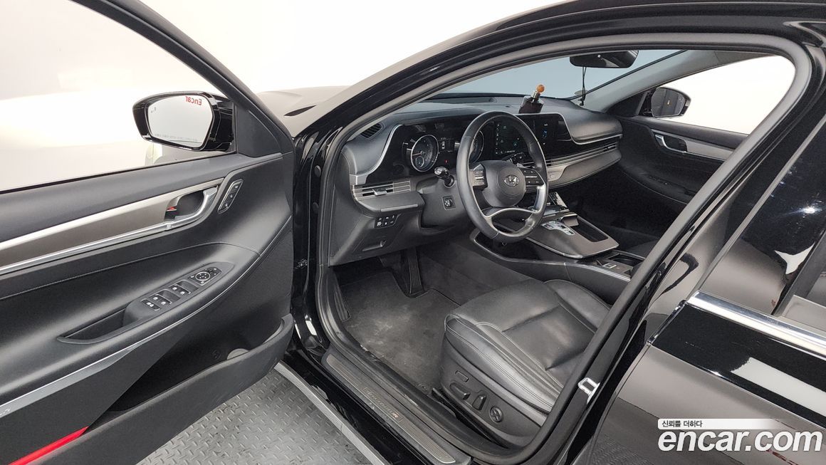 Hyundai Grandeur 2021