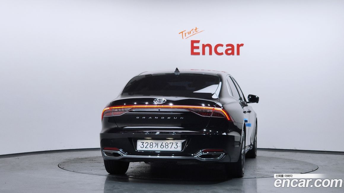 Hyundai Grandeur 2021