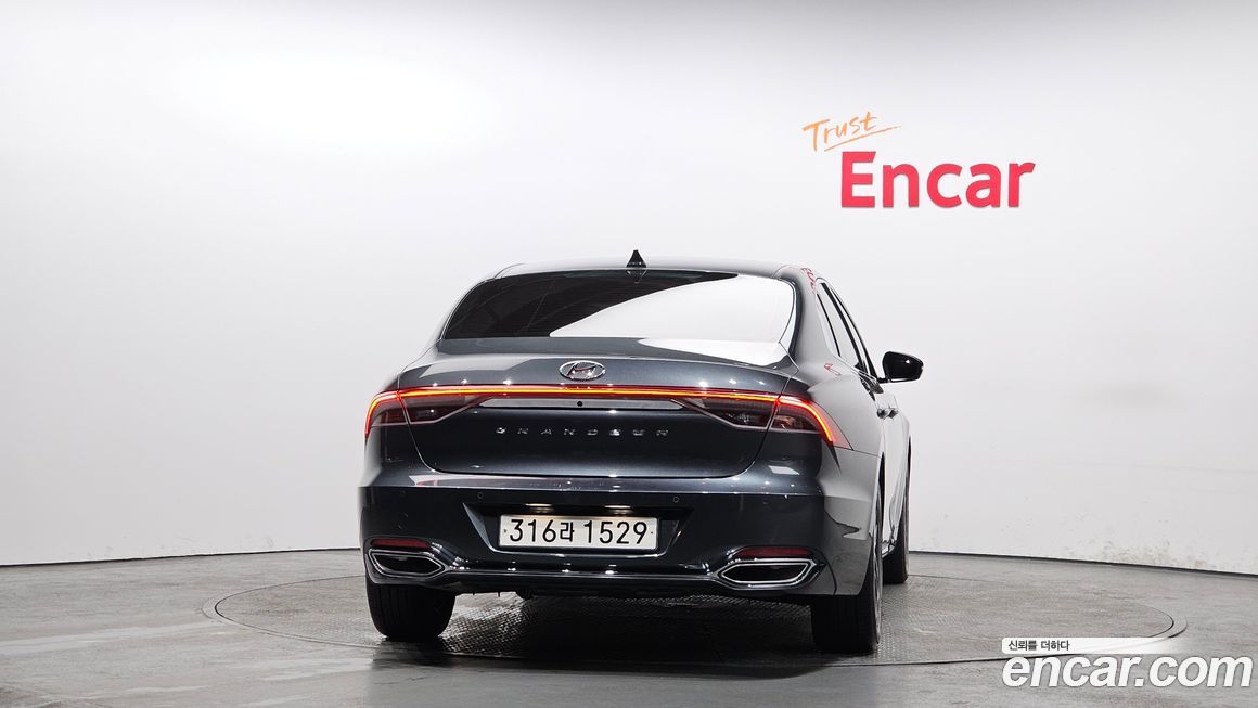 Hyundai Grandeur 2022