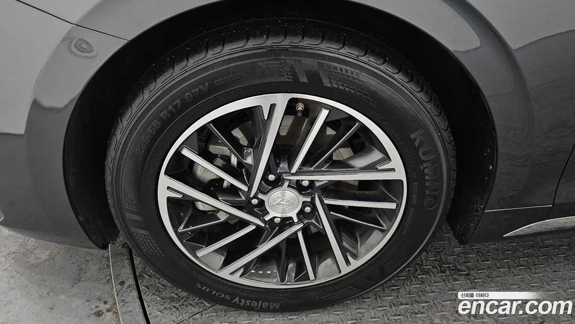 Hyundai Grandeur 2022