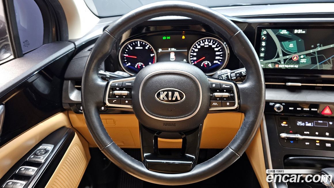 Kia Canival 2021